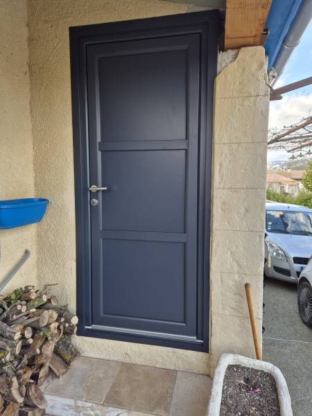 Porte d'entrée Madère vue extérieur