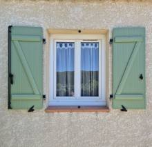 Notre zone d'activité pour ce service Fabrication et pose de volets en bois traditionnels et rustiques